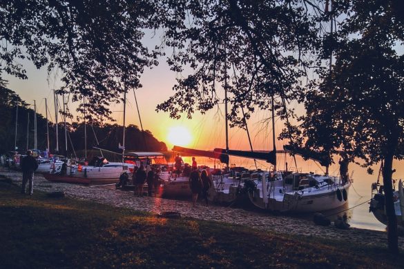 116213627_10158651138599936_798606506985008317_o wakacje na jachcie obóz żeglarski