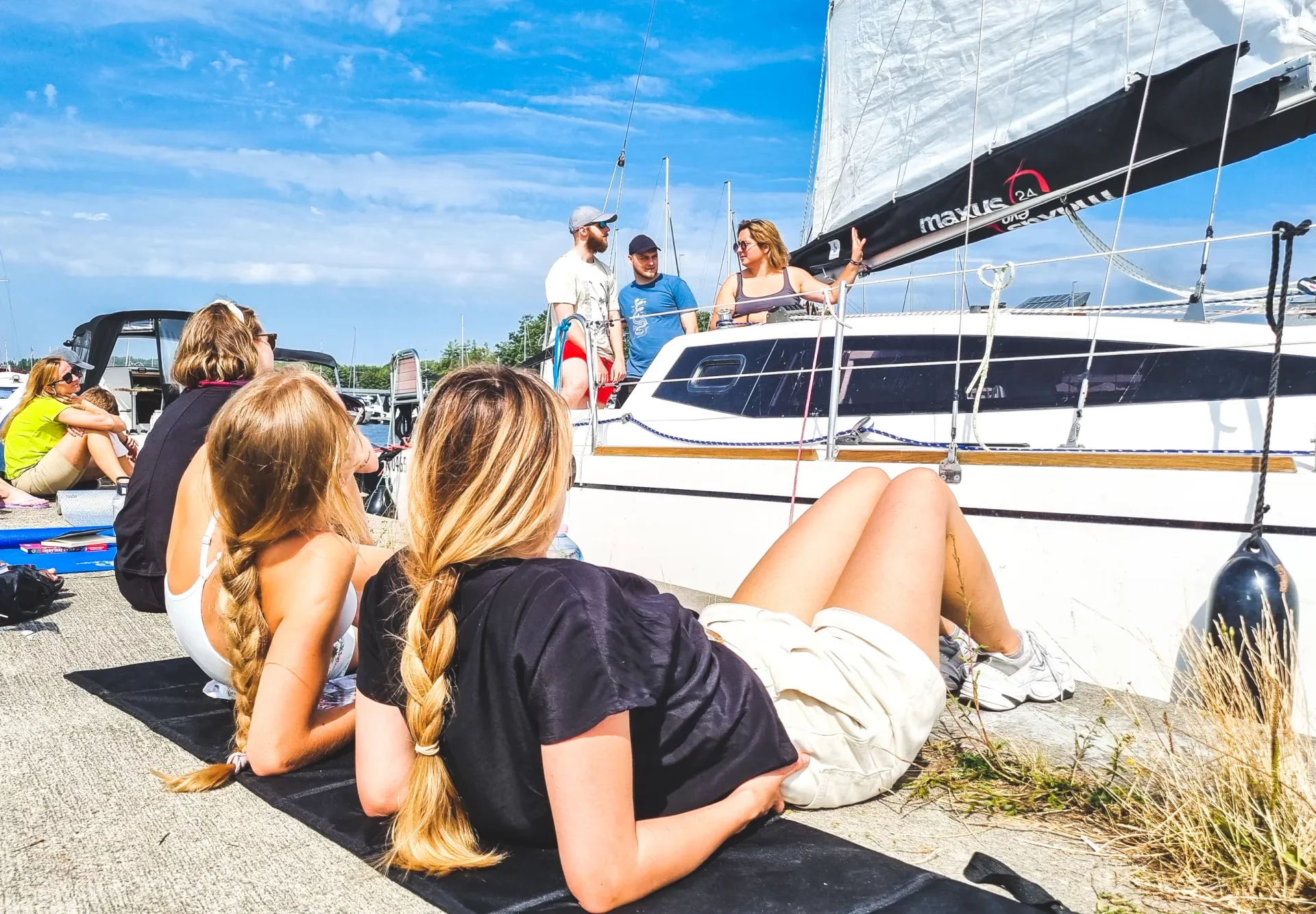 Podstawy żeglarstwa - budowa jachtów - Szkoła Żeglarstwa Gertis - obozy żeglarskie, kursy żeglarskie, szkolenia żeglarskie na Mazurach